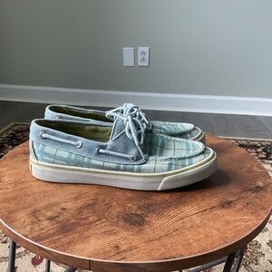 Sperry Topsiders, gray/blue in size 7.5.
